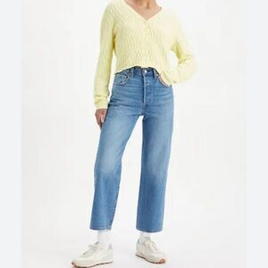 Levi’s‎ ribcage straight jeans 24